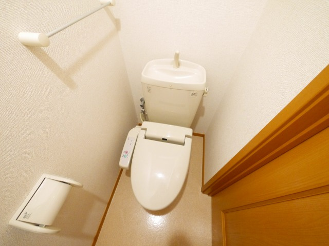 フローレンス　四条大路のトイレ|シンプルで使いやすいトイレです