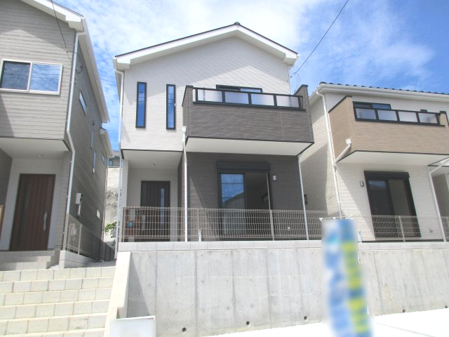 昭島市中神町２丁目　未入居住宅