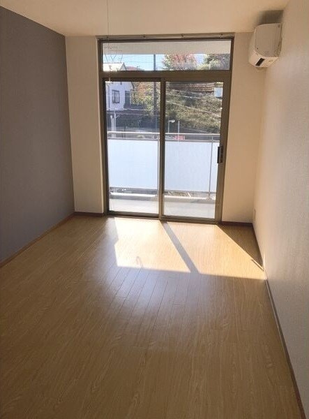 クレスト植田の寝室