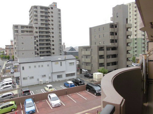 ライオンズガーデン植田中央の展望