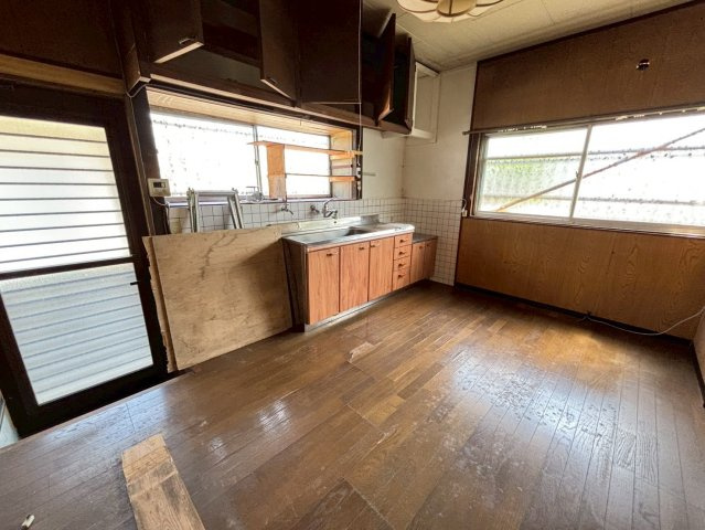 今村北　中古戸建の居間・リビング