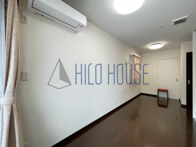 松下邸貸家の寝室