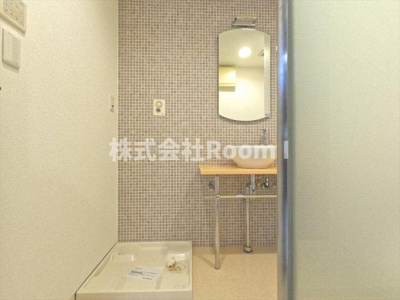【洗面所】 | プライムアーバン堺筋本町 | 広い洗面スペース