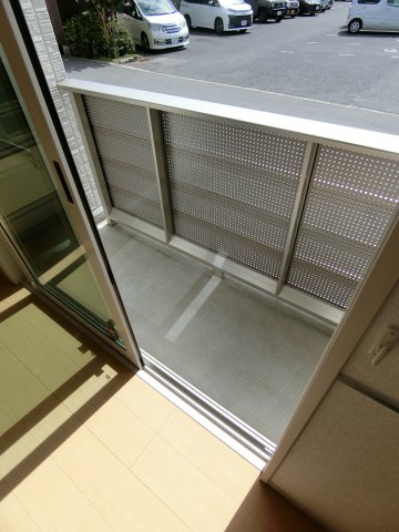 レセンテSFK　A棟のバルコニー