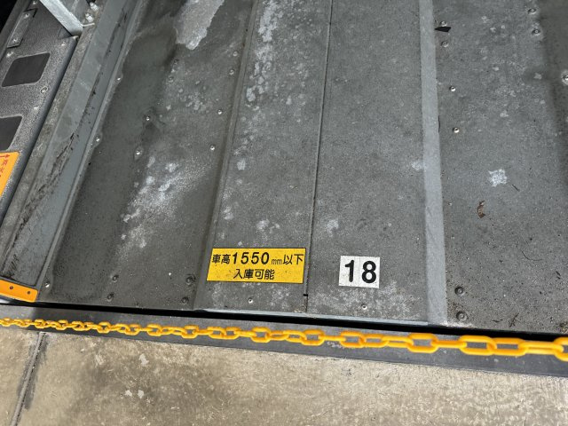 ワイズエステムコート安里国際通りの駐車場