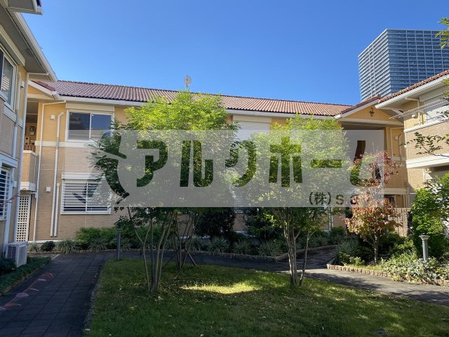 ラパン久宝寺B棟の外観