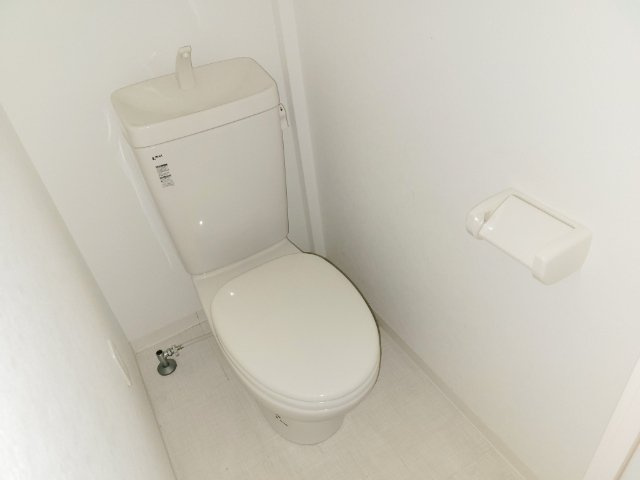 リッチヒル富雄のトイレ