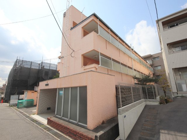 大和ビルマンションB棟の外観