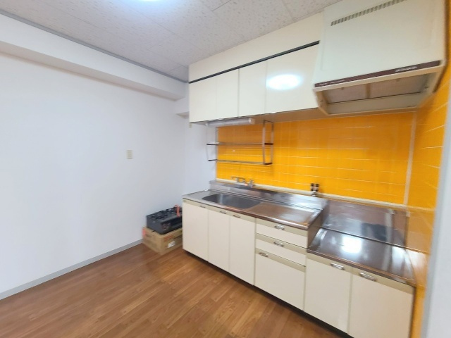 第6サンコウヒルズの内装