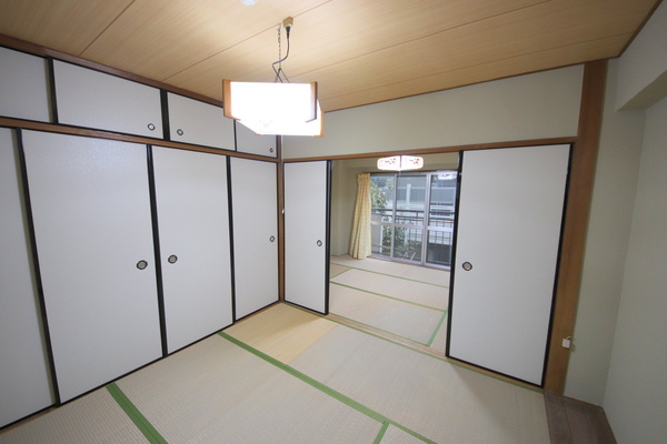 生駒市壱分町の賃貸マンションの和室