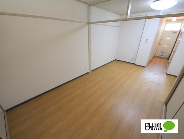 ガーデンハイツ高川の内装