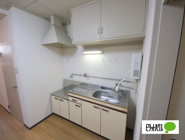 ガーデンハイツ高川のキッチン