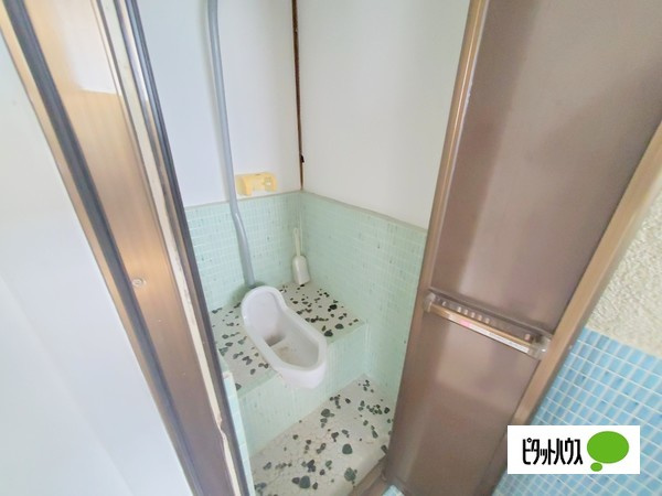 高雅苑のトイレ