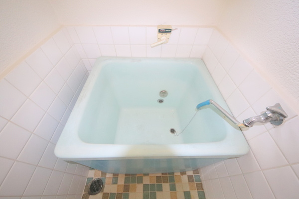 壱分マンションの浴室