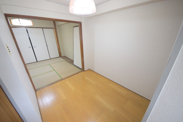 壱分マンションの居間・リビング