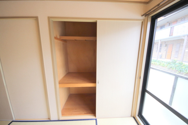 ビヨンドエミネンスA棟の収納