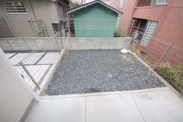 サンソレイユ富雄のバルコニー