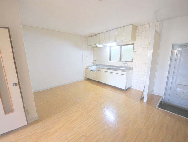 ハイツ有明の居間・リビング