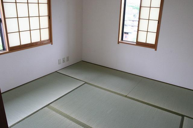 昴の郷学園前の和室|フローリングだけでなく、和室もあります