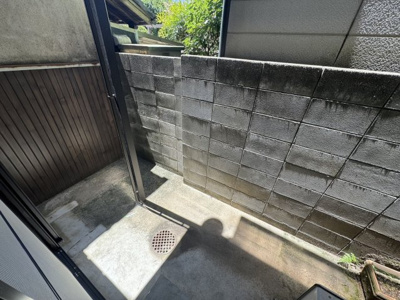 【庭】 | 小松原北町貸家