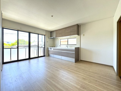 【居間・リビング】 | 小松原北町貸家