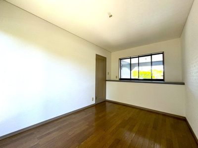 【洋室】 | 小松原北町貸家