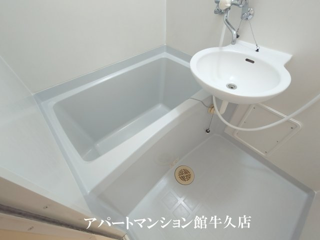 レオパレスさくらの浴室