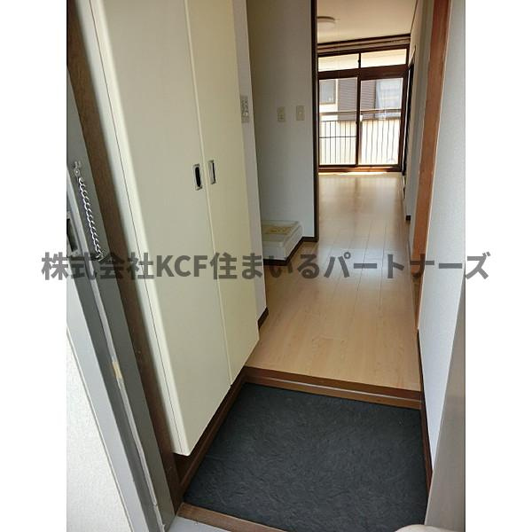 赤司アパートの玄関|きれいな玄関です