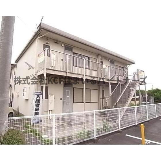 赤司アパートのエントランス|物件の外観です