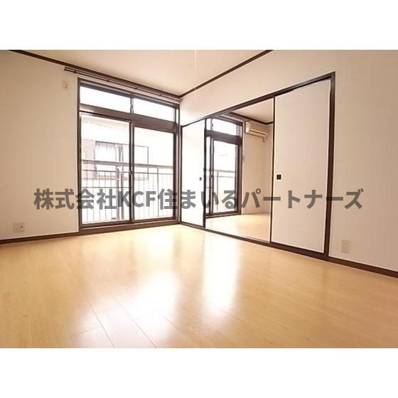 赤司アパートの居間・リビング|リビングです