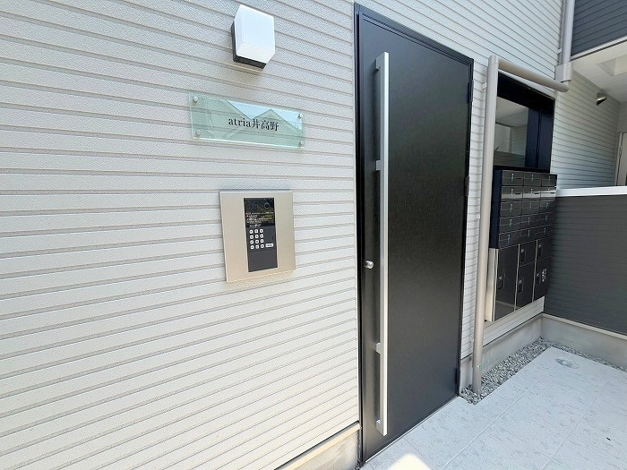 atria井高野のエントランス