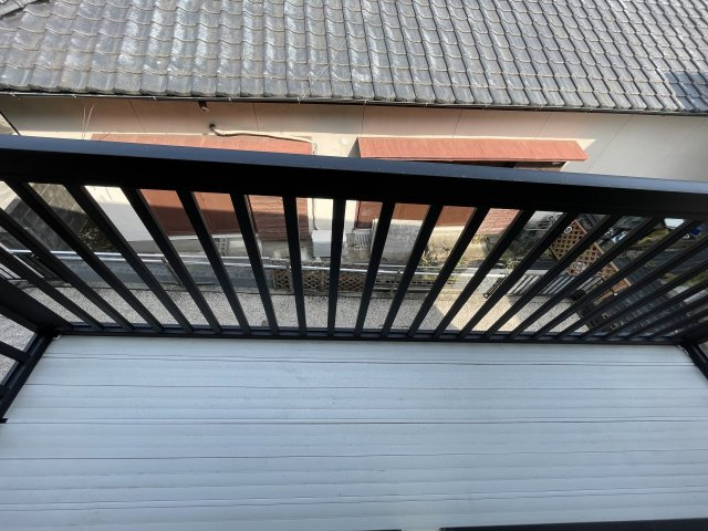 亀幸園ハイツのバルコニー