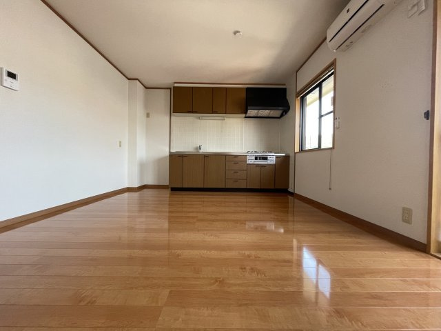 亀幸園ハイツの内装