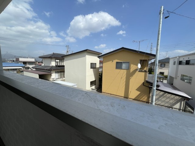 福島市笹谷第8　Cradle garden　全3棟の展望