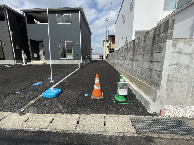 福島市笹谷第8　Cradle garden　全3棟の駐車場|縦列駐車スペース☆