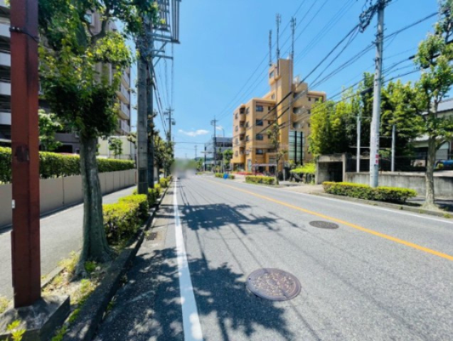 長久手市井堀土地の前面道路含む現地写真|前面道路①