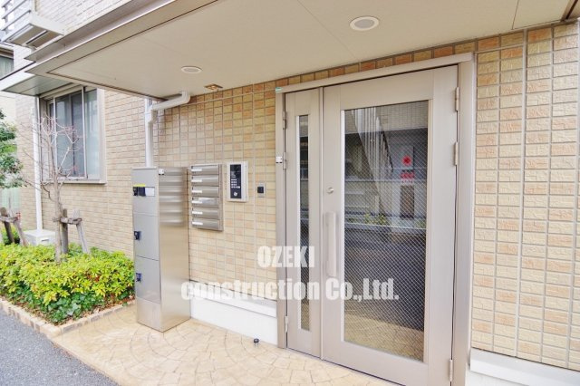 愛宕ビューハイツのエントランス