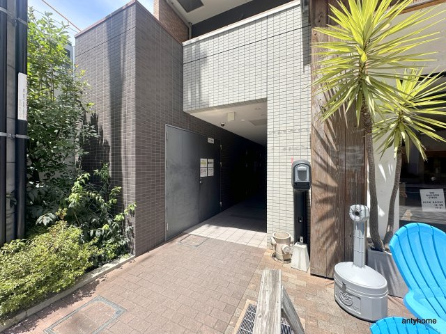 アーベル更紗北堀江　仲介手数料無料のエントランス