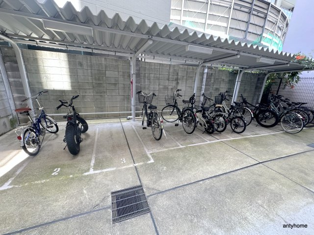 アーベル更紗北堀江　仲介手数料無料の駐車場