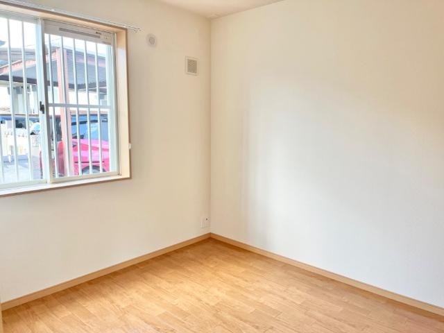 ヴィラージュ新木屋瀬　の内装|洋室（イメージ）