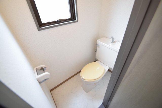 アビタシオンＫのトイレ|清潔感のあるトイレです