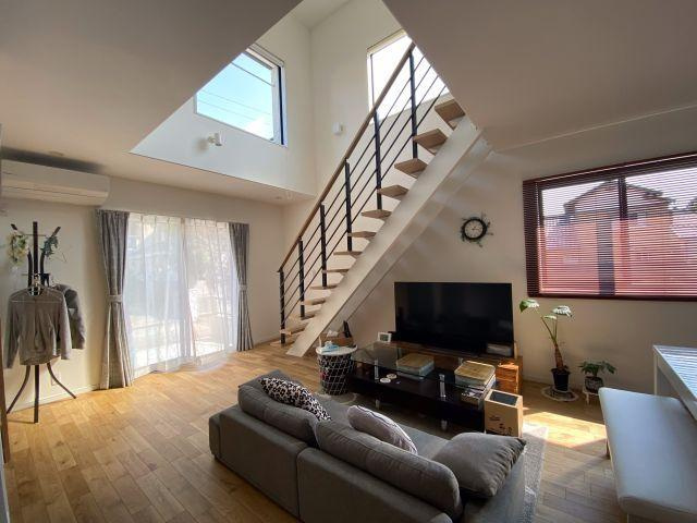 高知市瀬戸西町1丁目　中古戸建ての居間・リビング