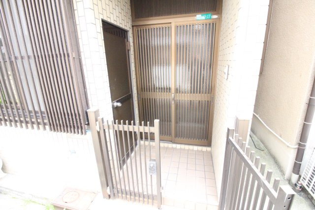 【エントランス】 | 阪南町三丁目貸家