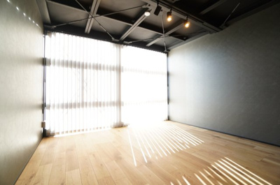 【居間・リビング】 | G-HANGAR1821 | ※同物件・同タイプの写真です。