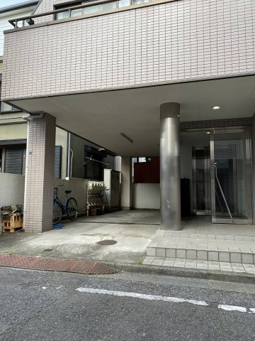 Dimora富士駐車場の外観