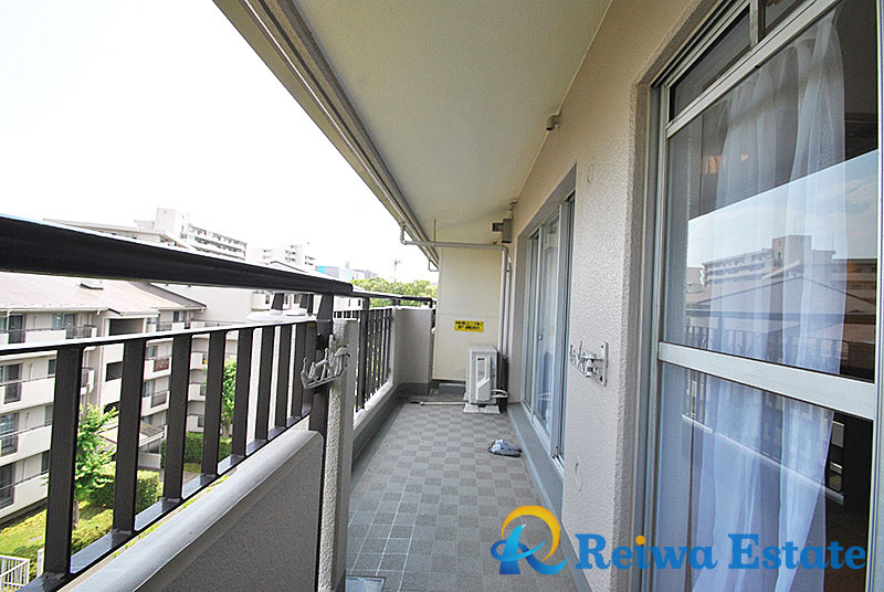 パークタウン茅ヶ崎　5号棟のバルコニー