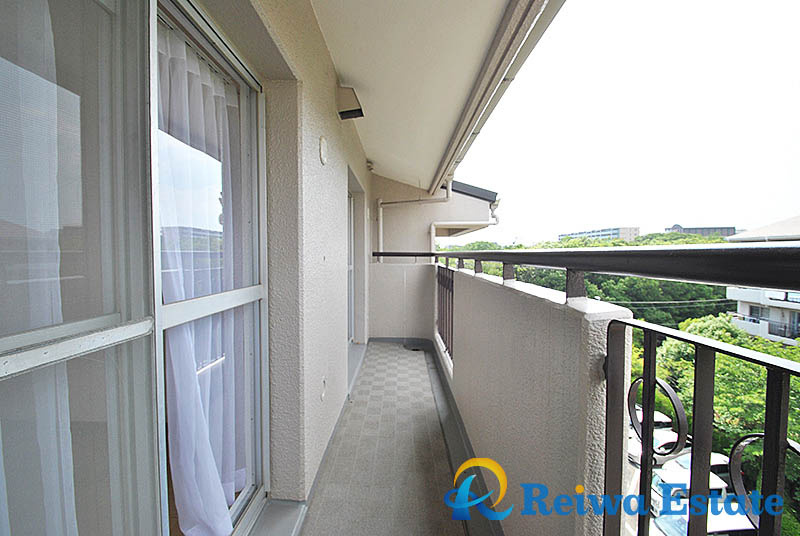 パークタウン茅ヶ崎　5号棟のバルコニー