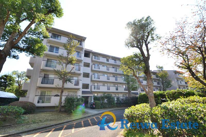 パークタウン茅ヶ崎　5号棟の外観