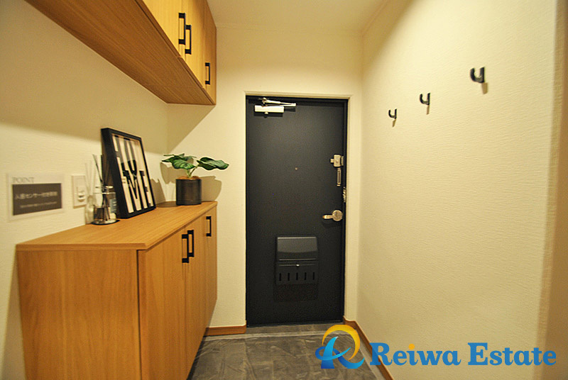 パークタウン茅ヶ崎　5号棟の玄関