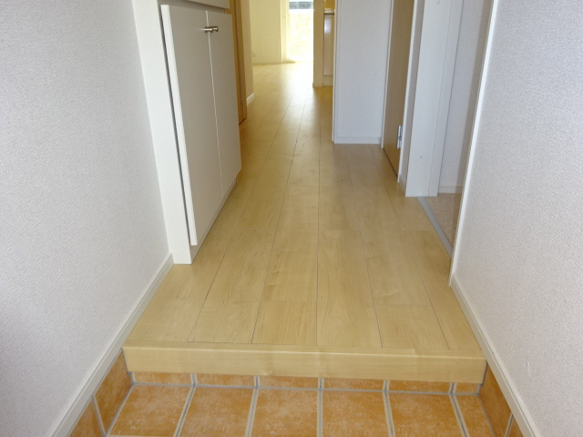 グレースノバの玄関
